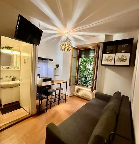 Studio Moderne Et Chaleureux Au Coeur De Geneve - Parfait Pour Courts Sejours